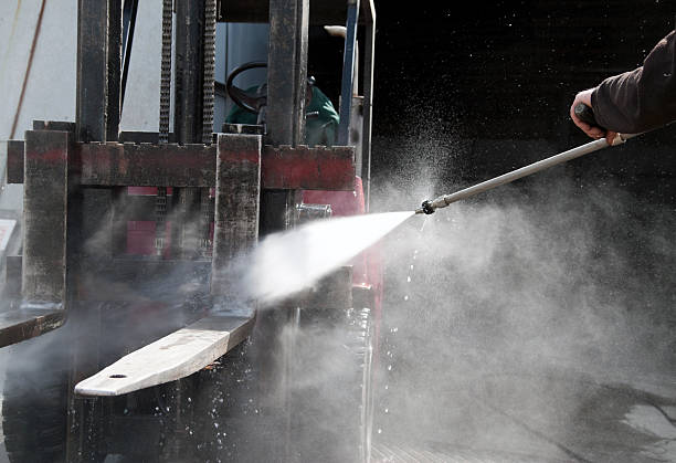 Why Choose Our Certified Pressure Washing Experts for Your Project Needs in Forsyth, IL?